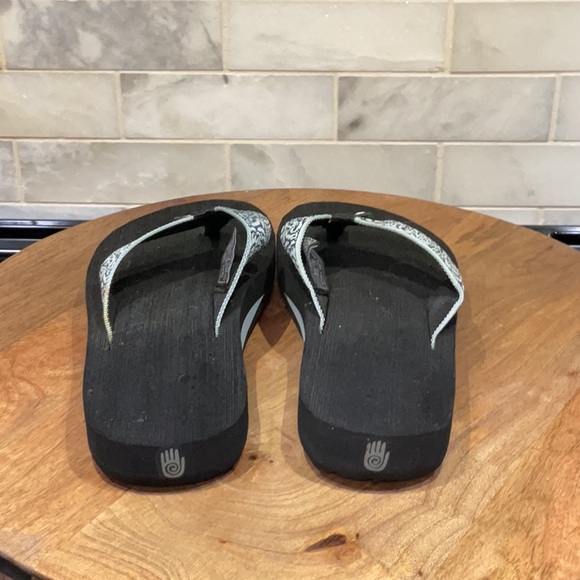 Teva Black and Gray Women's Sandals Never Worn - Picture 4 of 6